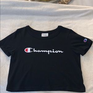 Champions Cropped Tee
